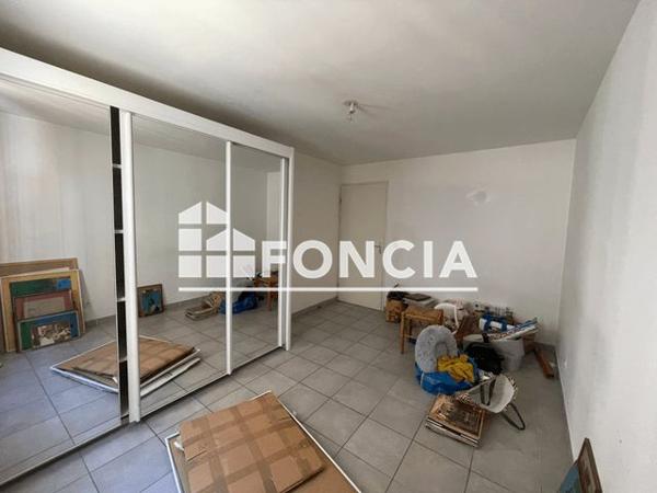 Location Appartement 3 pièces 59.99 m² - 27 AVENUE DUSSAP Toulon 83000