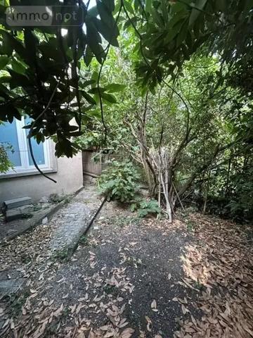 Achat - Fonds et/ou murs commerciaux Clermont-Ferrand 63000 4 pièces 70 m 2 148 m 2
