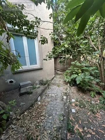 Achat - Fonds et/ou murs commerciaux Clermont-Ferrand 63000 4 pièces 70 m 2 148 m 2