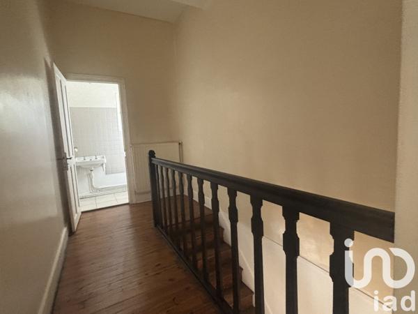 House for sale 5 rooms 112 m² Saint-Nazaire-les-Eymes