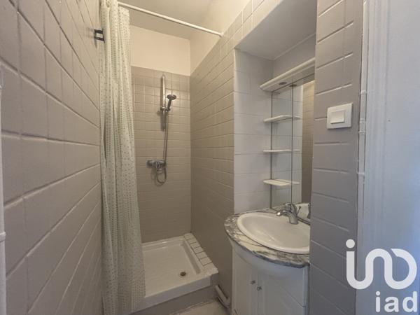 House for sale 5 rooms 112 m² Saint-Nazaire-les-Eymes