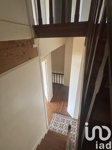 House for sale 5 rooms 112 m² Saint-Nazaire-les-Eymes