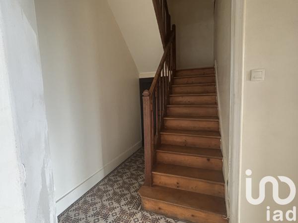 House for sale 5 rooms 112 m² Saint-Nazaire-les-Eymes