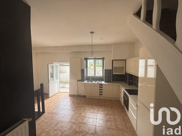 House for sale 5 rooms 112 m² Saint-Nazaire-les-Eymes