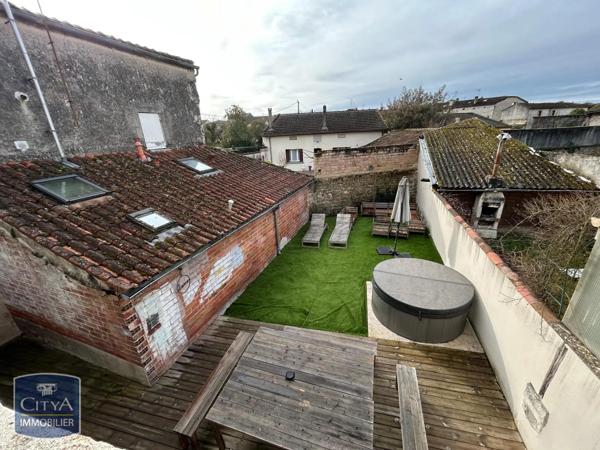 Maison à louer 5 pièces 140.5m²