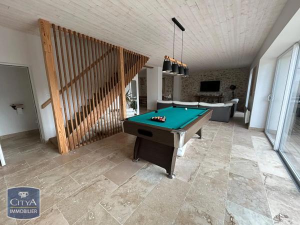 Maison à louer 5 pièces 140.5m²