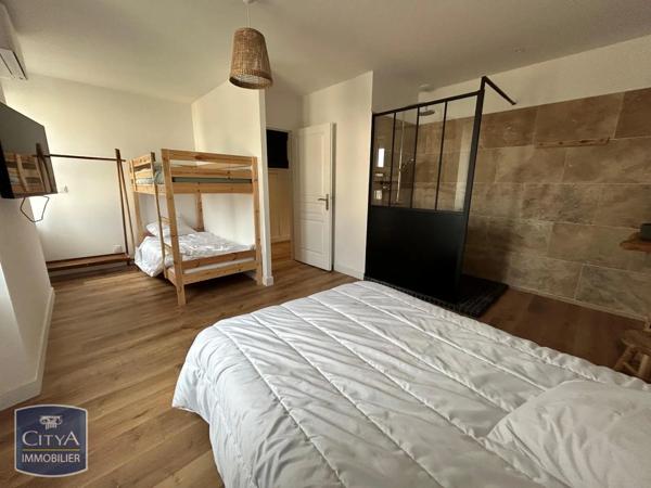 Maison à louer 5 pièces 140.5m²