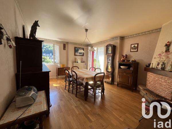 Building for sale 213 m² Mont-Dore