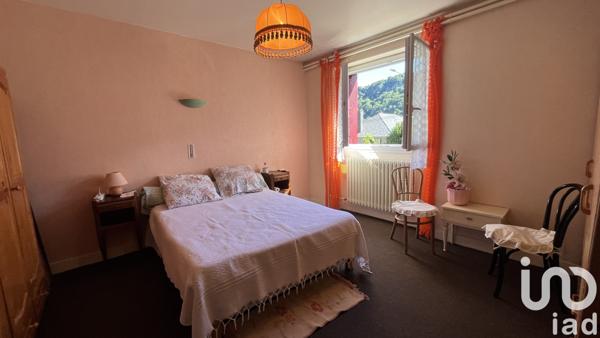 Building for sale 213 m² Mont-Dore