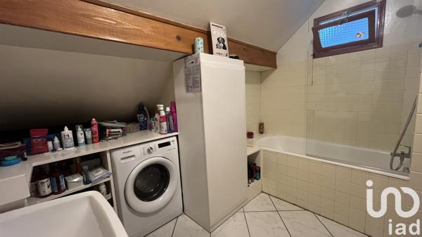 Building for sale 213 m² Mont-Dore