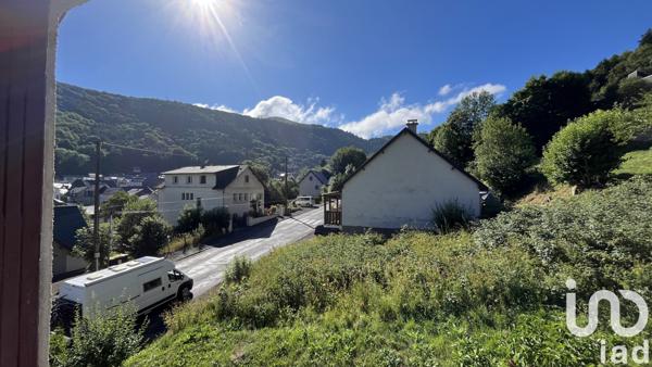 Building for sale 213 m² Mont-Dore