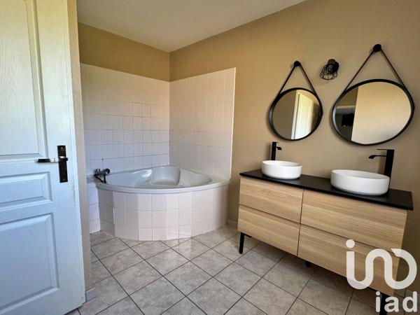 Maison à vendre 6 pièces 156 m² Aigrefeuille-sur-Maine