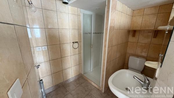 Charmante maison au coeur de Pluvigner ? Tout a pied, calme garanti !