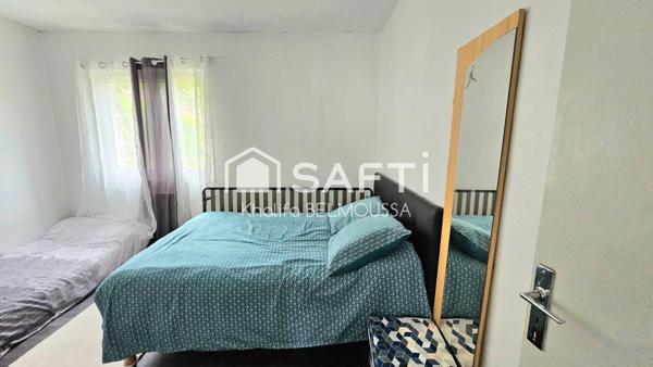 maison d environ 100 m2 à proche de toutes commodités à pieds