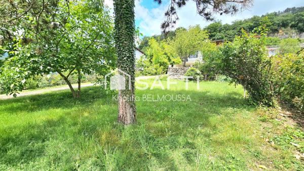 maison d environ 100 m2 à proche de toutes commodités à pieds