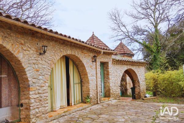 Maison à vendre 12 pièces 820 m² Sauve