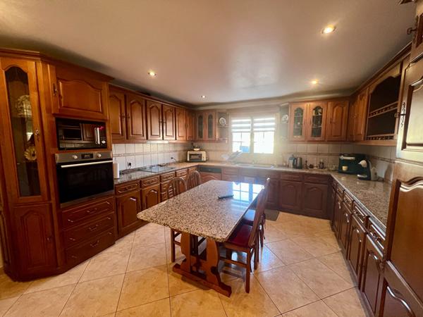 33140 VILLENAVE D'ORNON- Maison à vendre 4 Chambres 150 m²