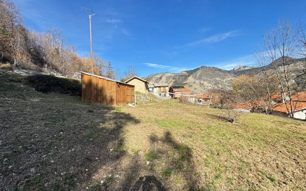 Maison à vendre    3 pièces • 93 m2 Esparron