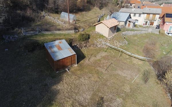 Maison à vendre    3 pièces • 93 m2 Esparron