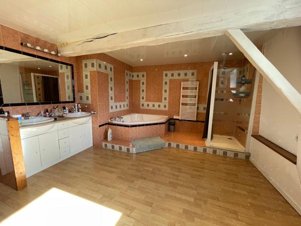 CHARMANTE MAISON 4 CHAMBRES 184M²