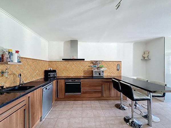 A vendre Appartement Duplex Les Arcs Sur Argens - 3 pièce(s) 88 m² - Bureau - 3 caves