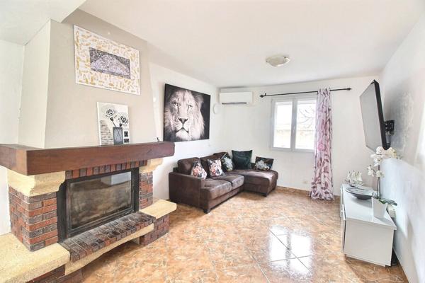 Marignane, Maison Type 4 d'environ 88 m² sur une parcelle de 260 m² + grand garage