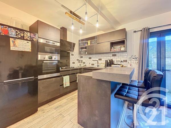 Appartement à vendre  2 pièces - 46,40 m2 MAUBEC - 84