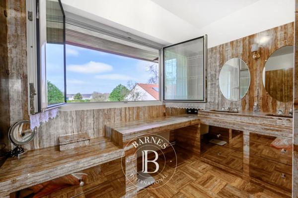 Santeny, Maison 5 Chambres -  248 m² à vendre