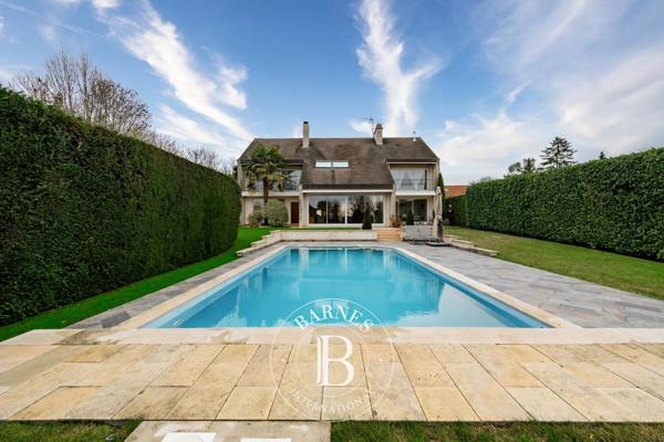 Santeny, Maison 5 Chambres -  248 m² à vendre