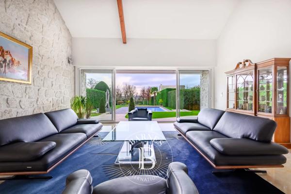 Santeny, Maison 5 Chambres -  248 m² à vendre