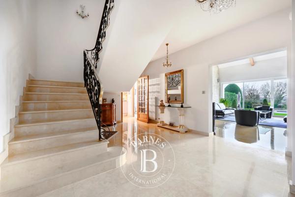 Santeny, Maison 5 Chambres -  248 m² à vendre