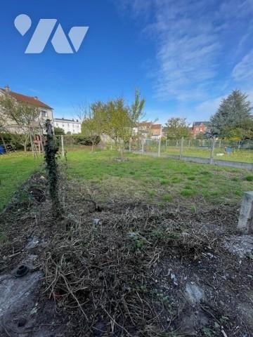 MAISON MITOYENNE D'UN COTE