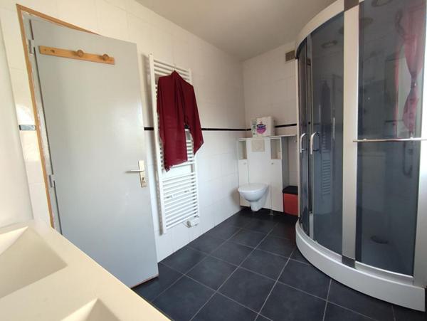 Immeuble Pontivy  mixte 165 m2