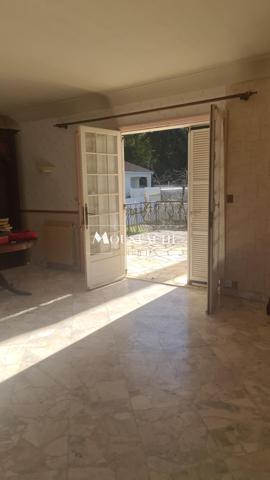 VILLA FAMILIALE BALNÉAIRE AUX BEAUX VOLUMES - A 200m DE LA PLAGE DANS CADRE BOISÉ -