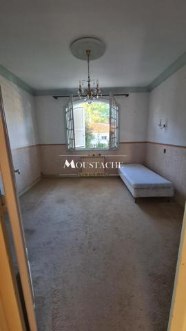 VILLA FAMILIALE BALNÉAIRE AUX BEAUX VOLUMES - A 200m DE LA PLAGE DANS CADRE BOISÉ -