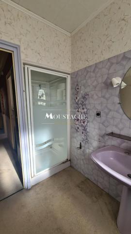 VILLA FAMILIALE BALNÉAIRE AUX BEAUX VOLUMES - A 200m DE LA PLAGE DANS CADRE BOISÉ -