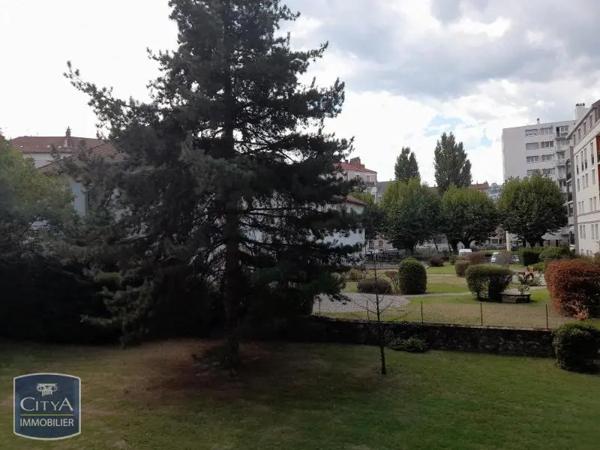 Appartement à louer 4 pièces 85.2m² Grenoble (38000)
