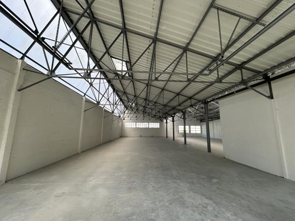 Brest (29200) LOCAL D'ACTIVITE ZONE DE KERGONAN