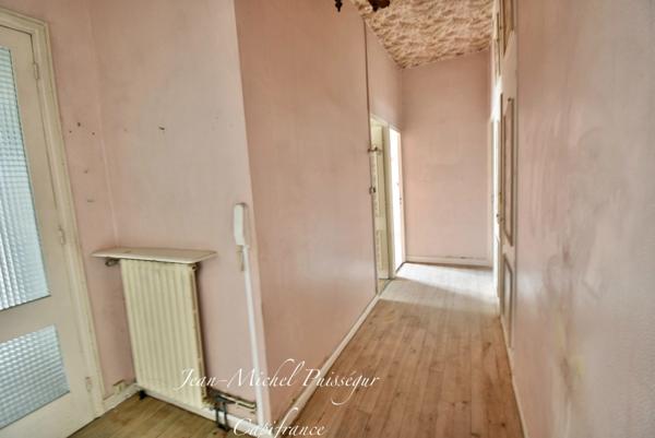 Entrepôt / Bureaux à vendre à SAINT GAUDENS (31)