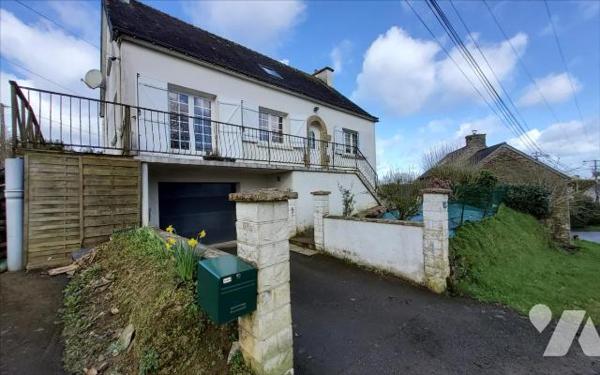 CARHAIX - MAISON 6 PIECES