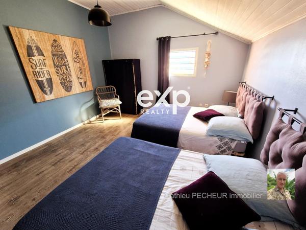 LA POSSESSION / DOS D'ANE / GRANDE MAISON AVEC POTENTIEL