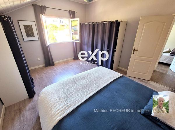 LA POSSESSION / DOS D'ANE / GRANDE MAISON AVEC POTENTIEL