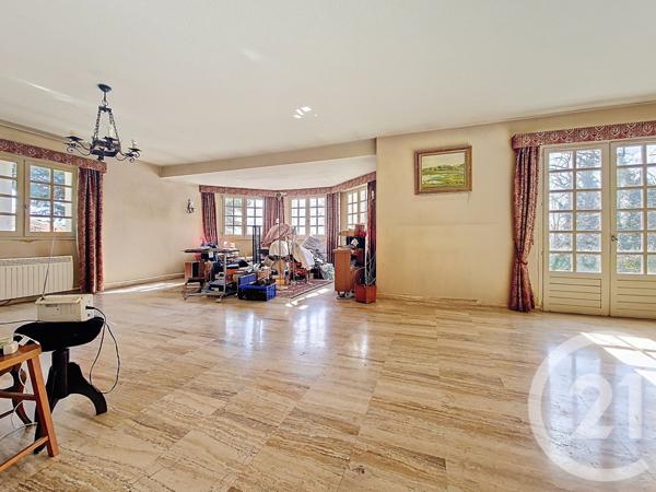 Maison à vendre  8 pièces - 214 m2 CLERMONT FERRAND - 63