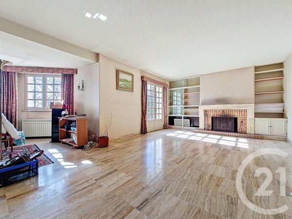 Maison à vendre  8 pièces - 214 m2 CLERMONT FERRAND - 63