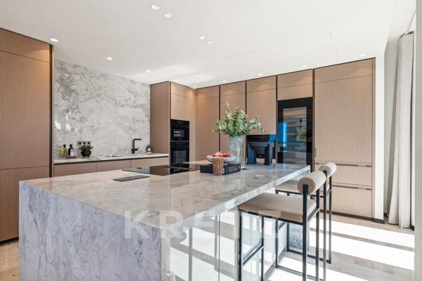 CAP D'ANTIBES : Splendide 4 pièces avec vue mer panoramique