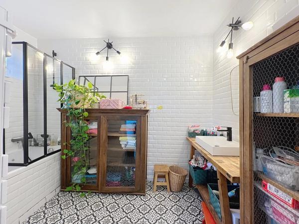 Villa de charme 174?m² – 7?000?m² de terrain, box à chevaux, calme absolu, prés Perpignan