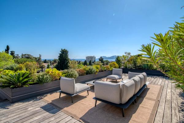 Appartement d'exception avec terrasse vue mer