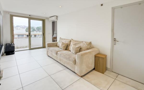 Appartement à vendre    2 pièces • 38 m2 Cannes