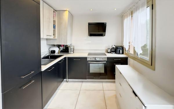 Appartement à vendre    2 pièces • 38 m2 Cannes