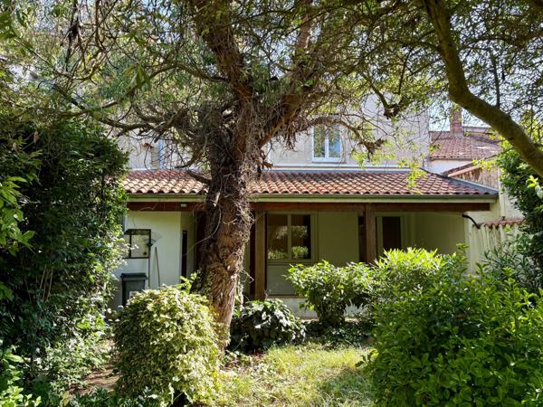 Maison 4 chambres et jardin en centre ville